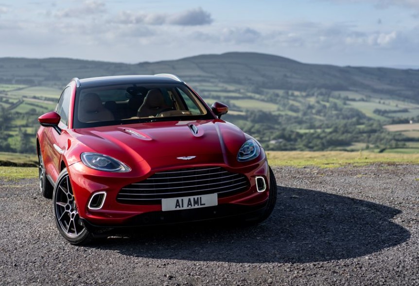 2021 Aston Martin DBX