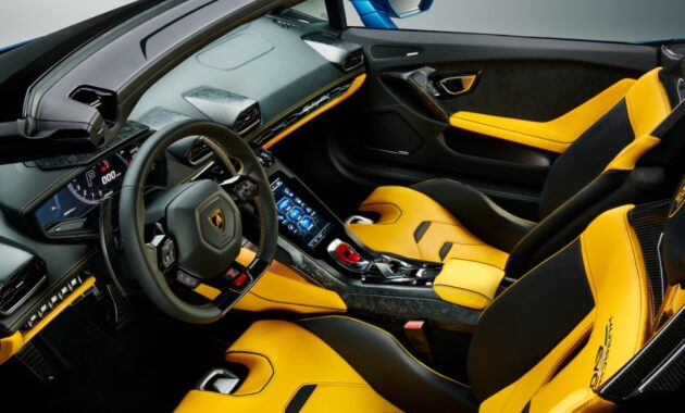 2021 Lamborghini Huracan with new interior styling