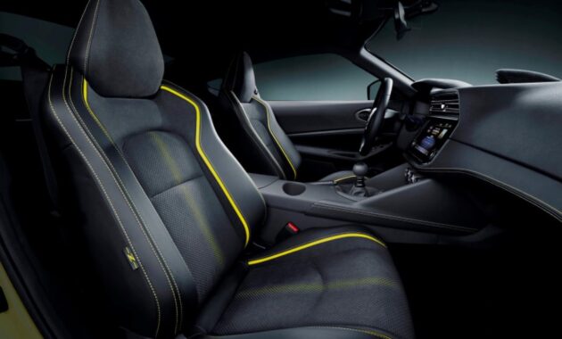 2021 Nissan 400Z with new cabin concept