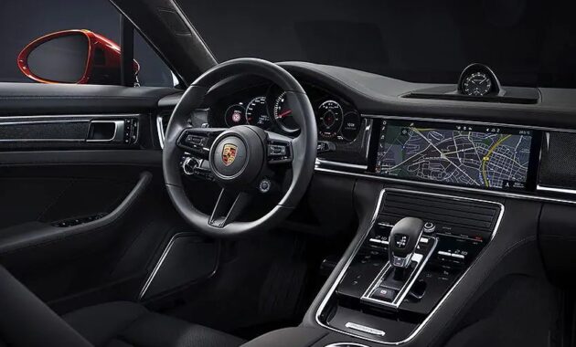 2021 Porsche Panamera new interior styling